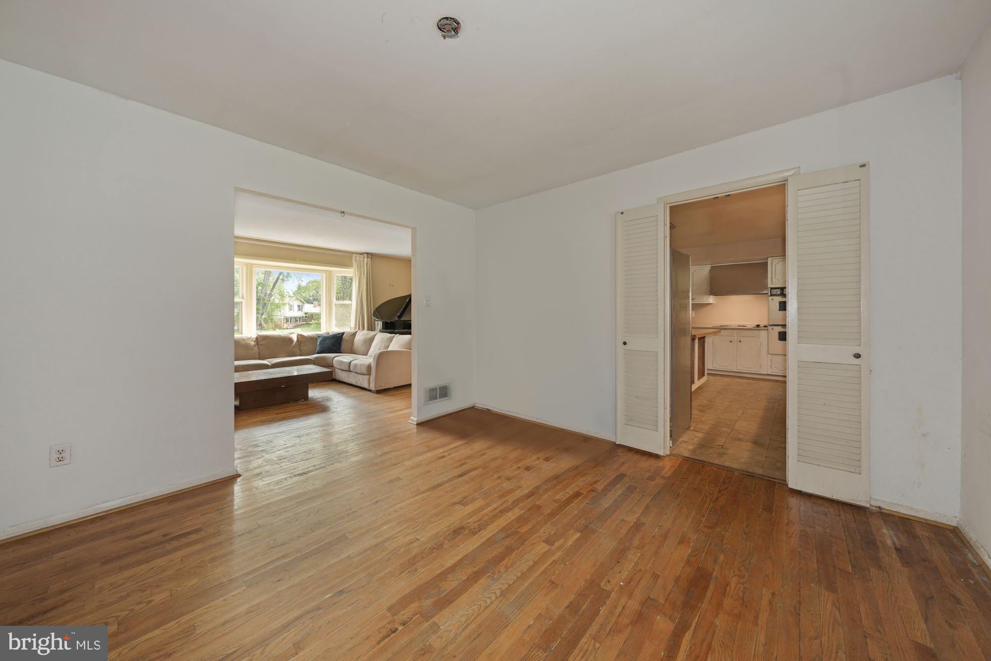 MOUNTAIN VIEW ESTATES - Residential