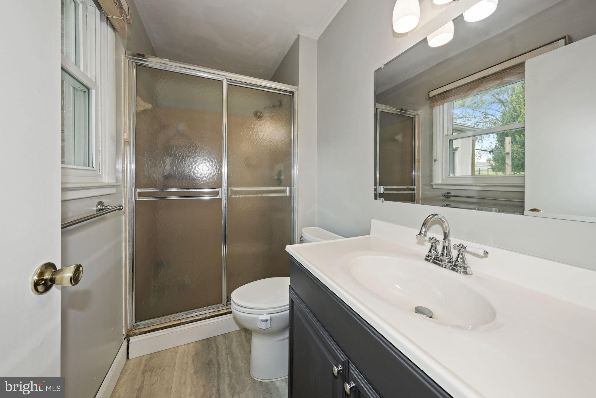 MOUNTAIN VIEW ESTATES - Residential