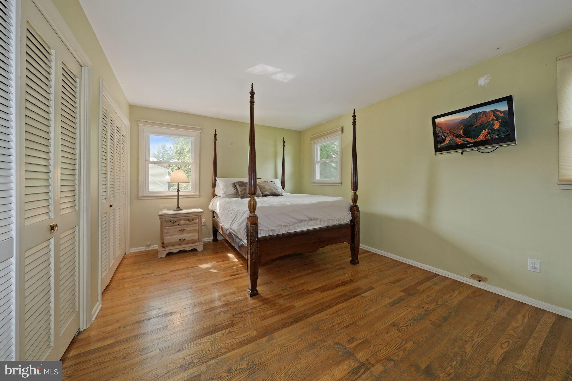 MOUNTAIN VIEW ESTATES - Residential