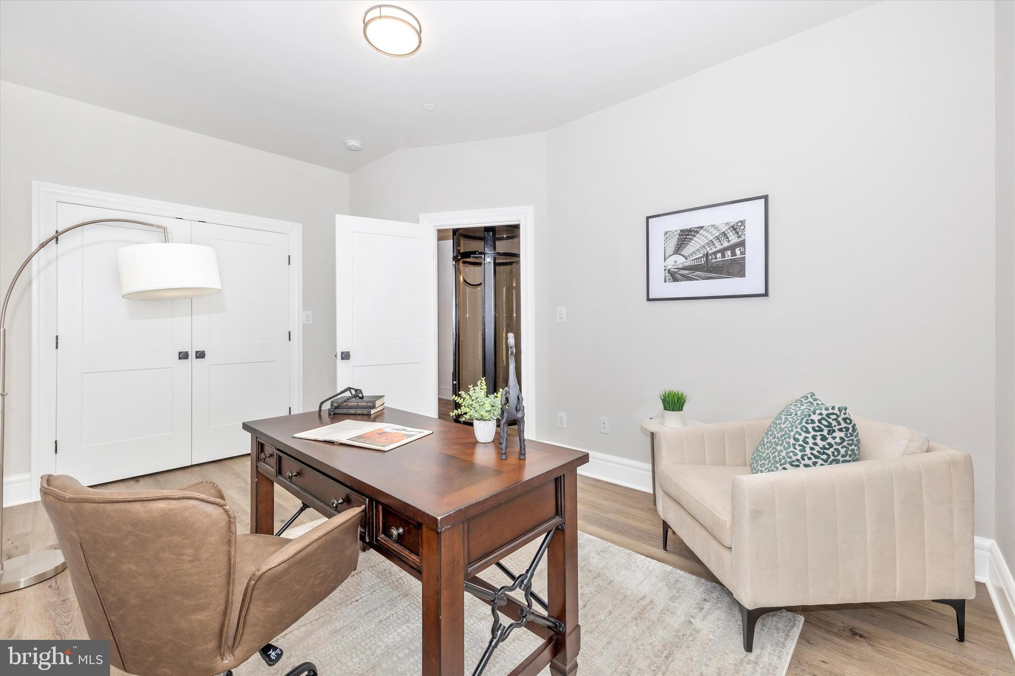 DOWNTOWN FREDERICK - Residential