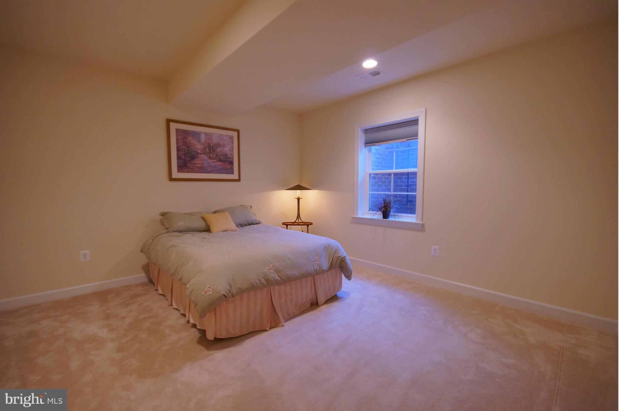 MAYMONT ESTATES - Residential