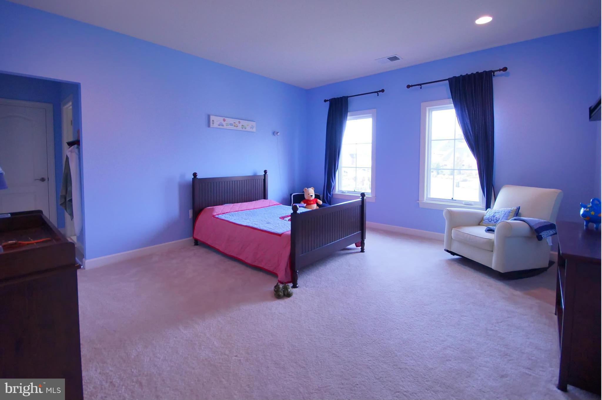 MAYMONT ESTATES - Residential