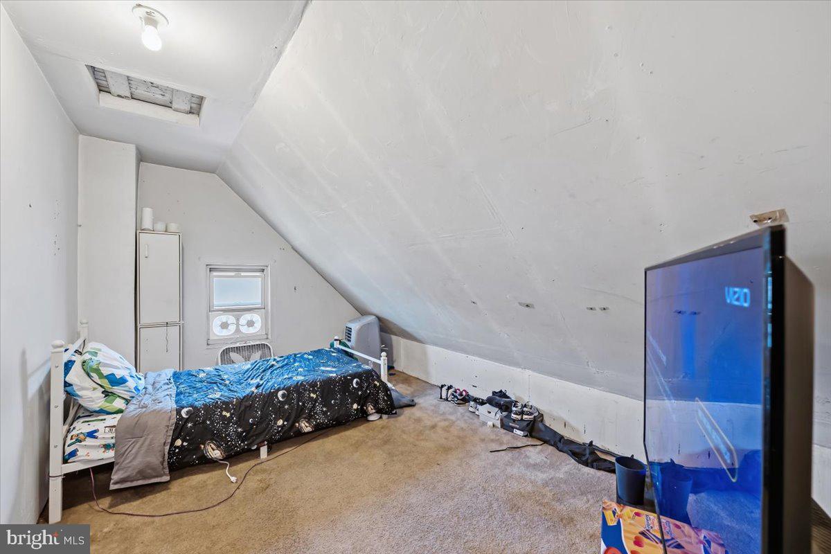 SOUTH BETHLEHEM - Residential