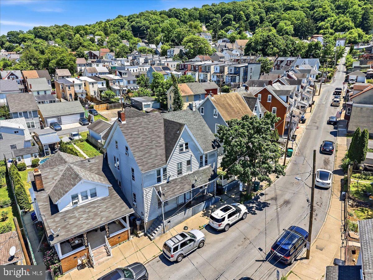 SOUTH BETHLEHEM - Residential
