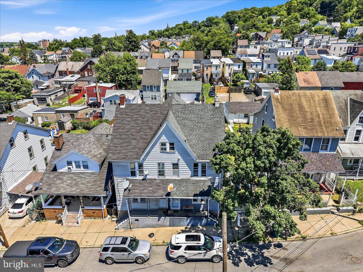 SOUTH BETHLEHEM - Residential