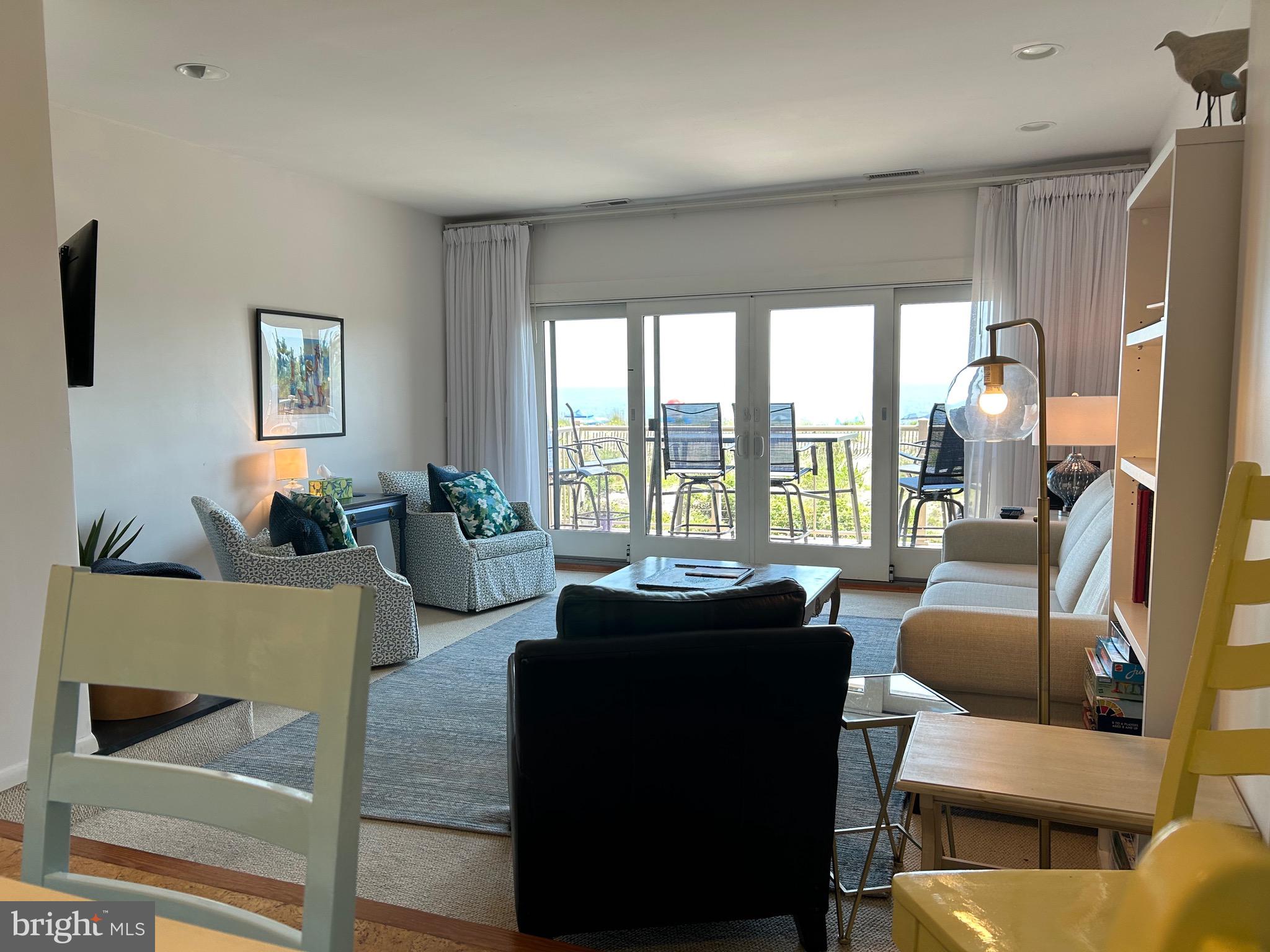 SEAWINDS - Residential
