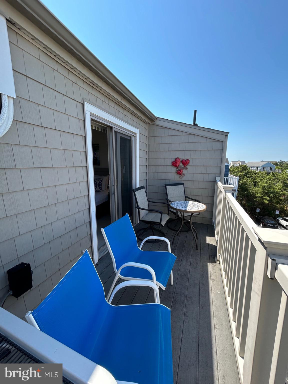 SEAWINDS - Residential