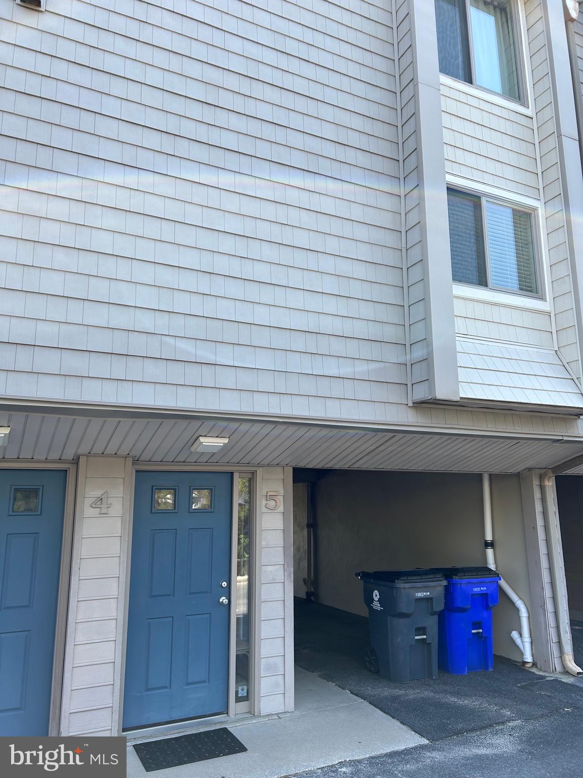 SEAWINDS - Residential