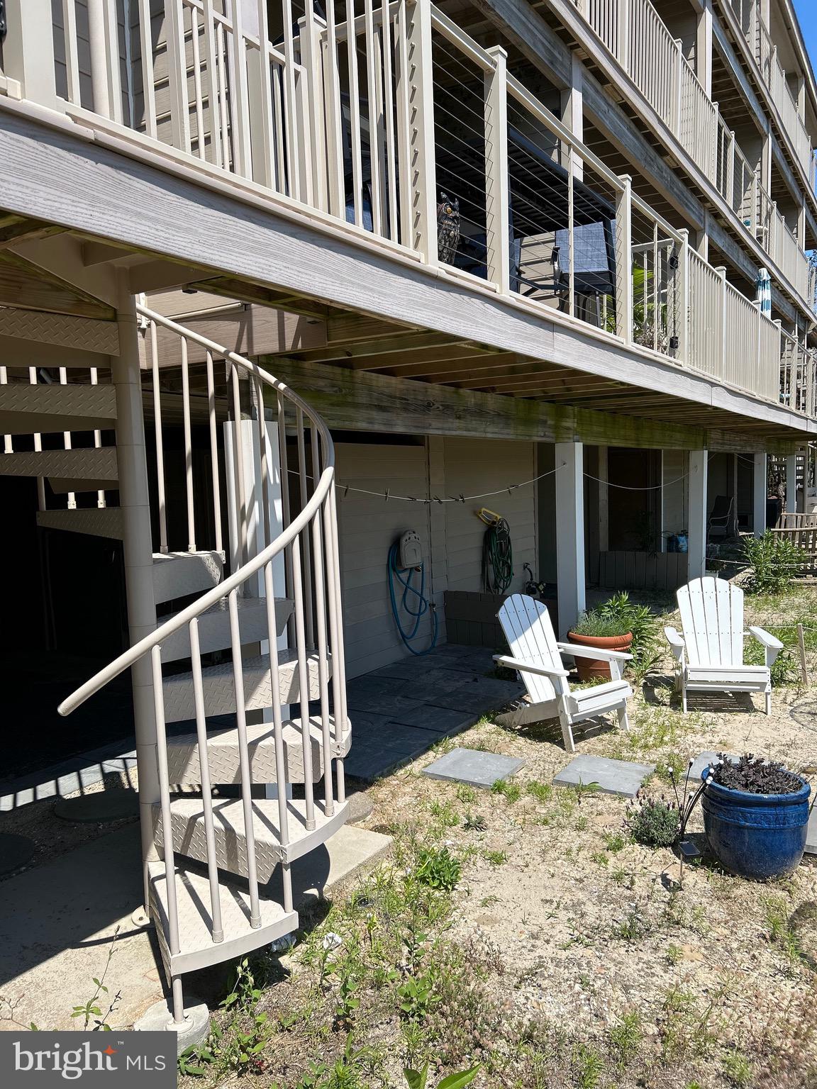 SEAWINDS - Residential
