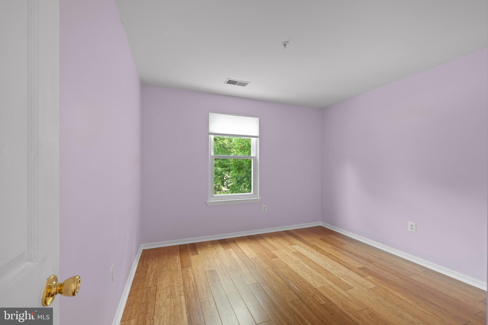 CLINTON ACRES - Residential