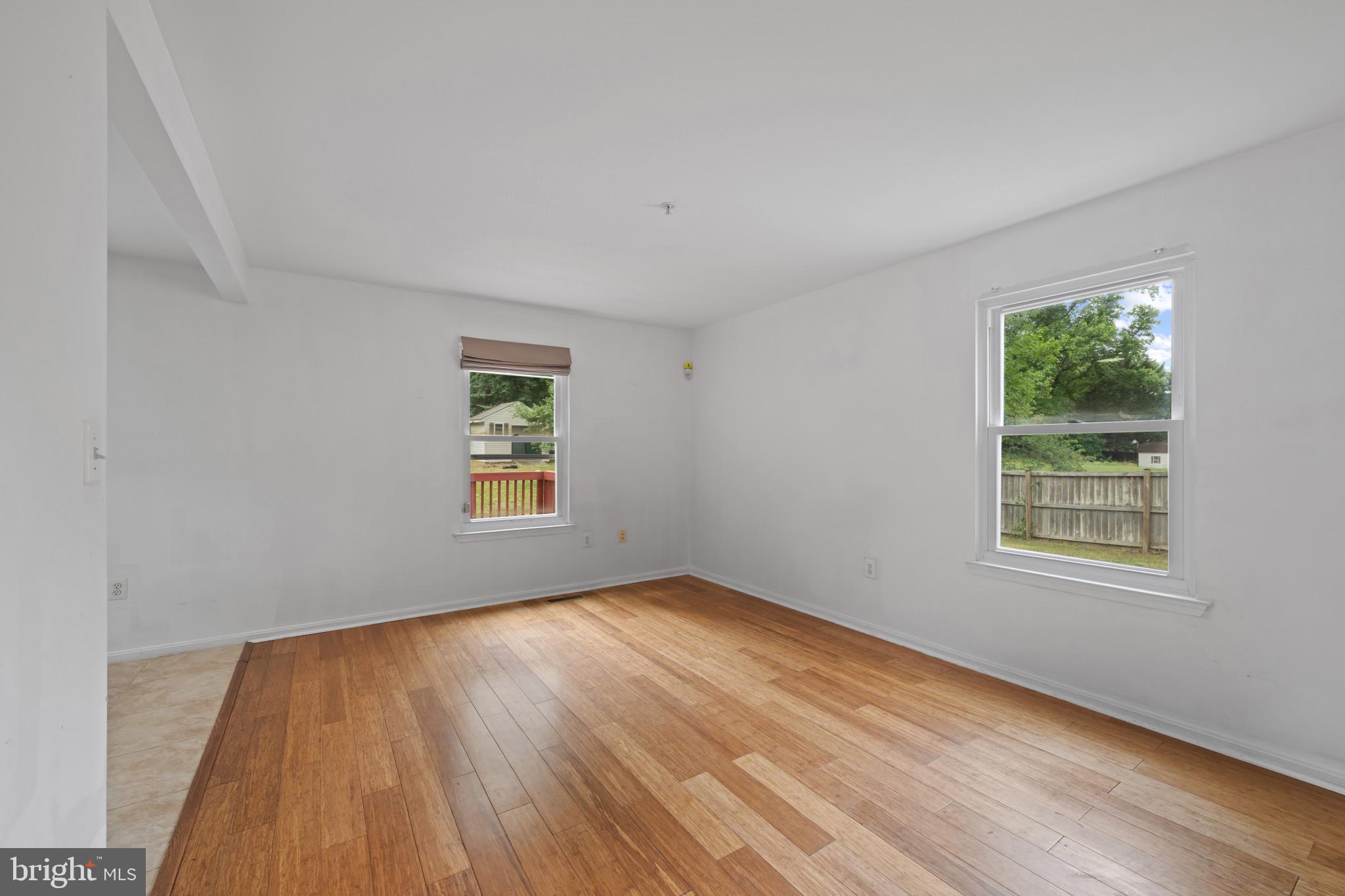 CLINTON ACRES - Residential