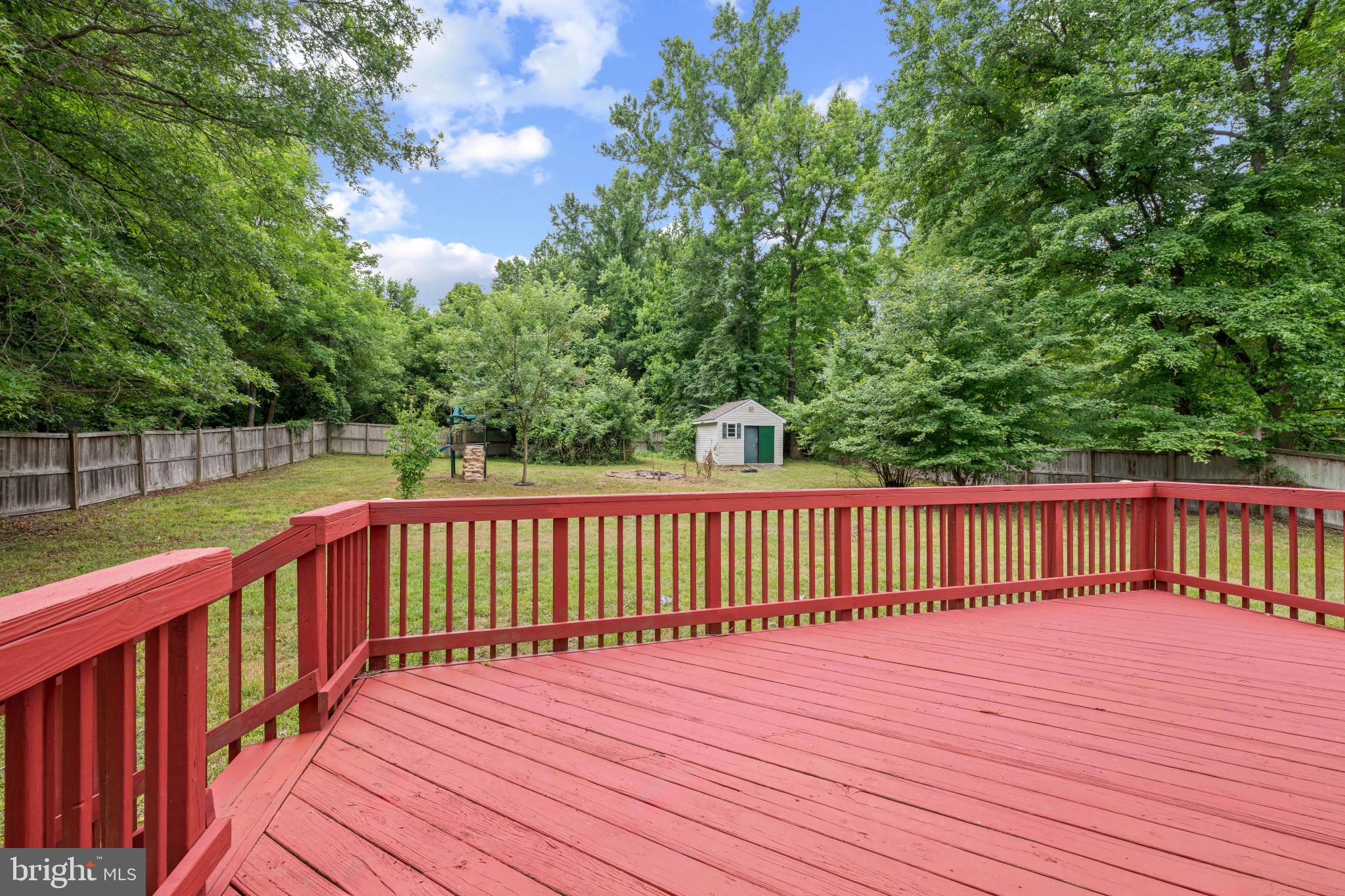 CLINTON ACRES - Residential