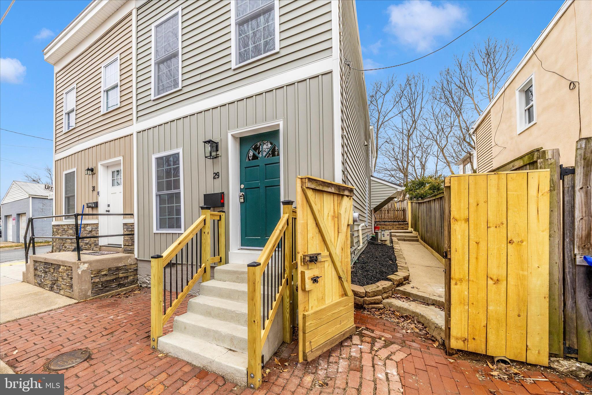DOWNTOWN FREDERICK - Residential