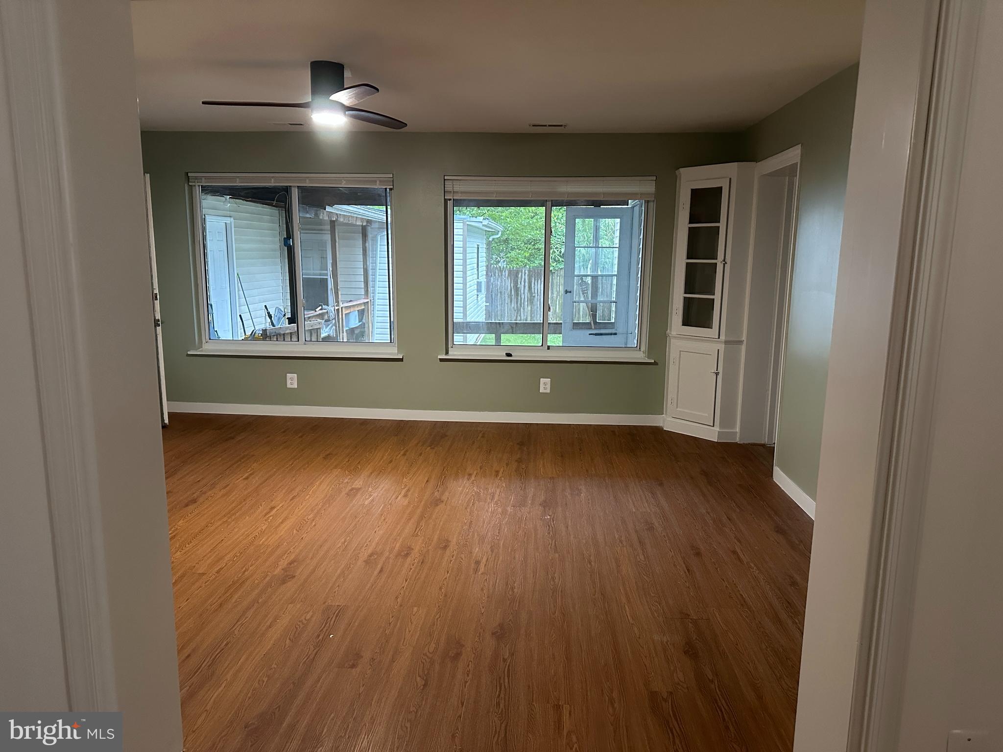 NEW HAMPSHIRE ESTATES - Residential