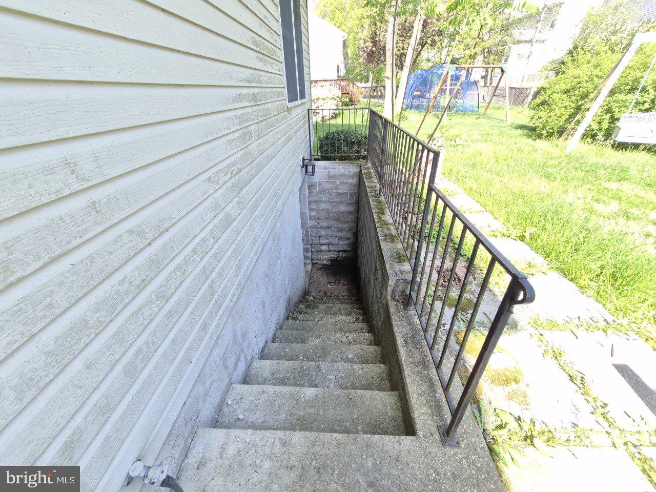 SEVERNA CHASE - Residential