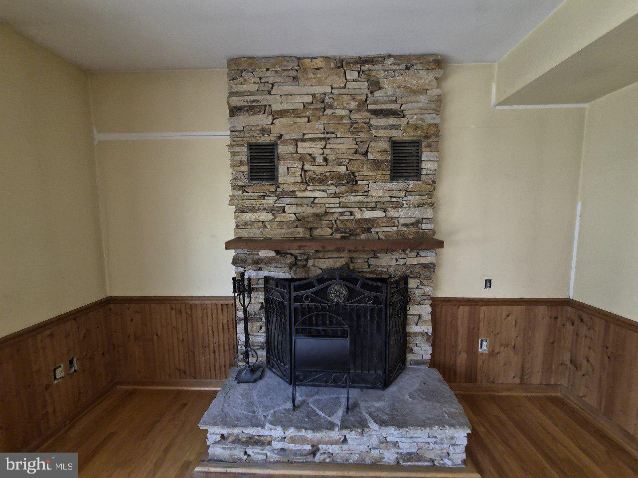 SEVERNA CHASE - Residential
