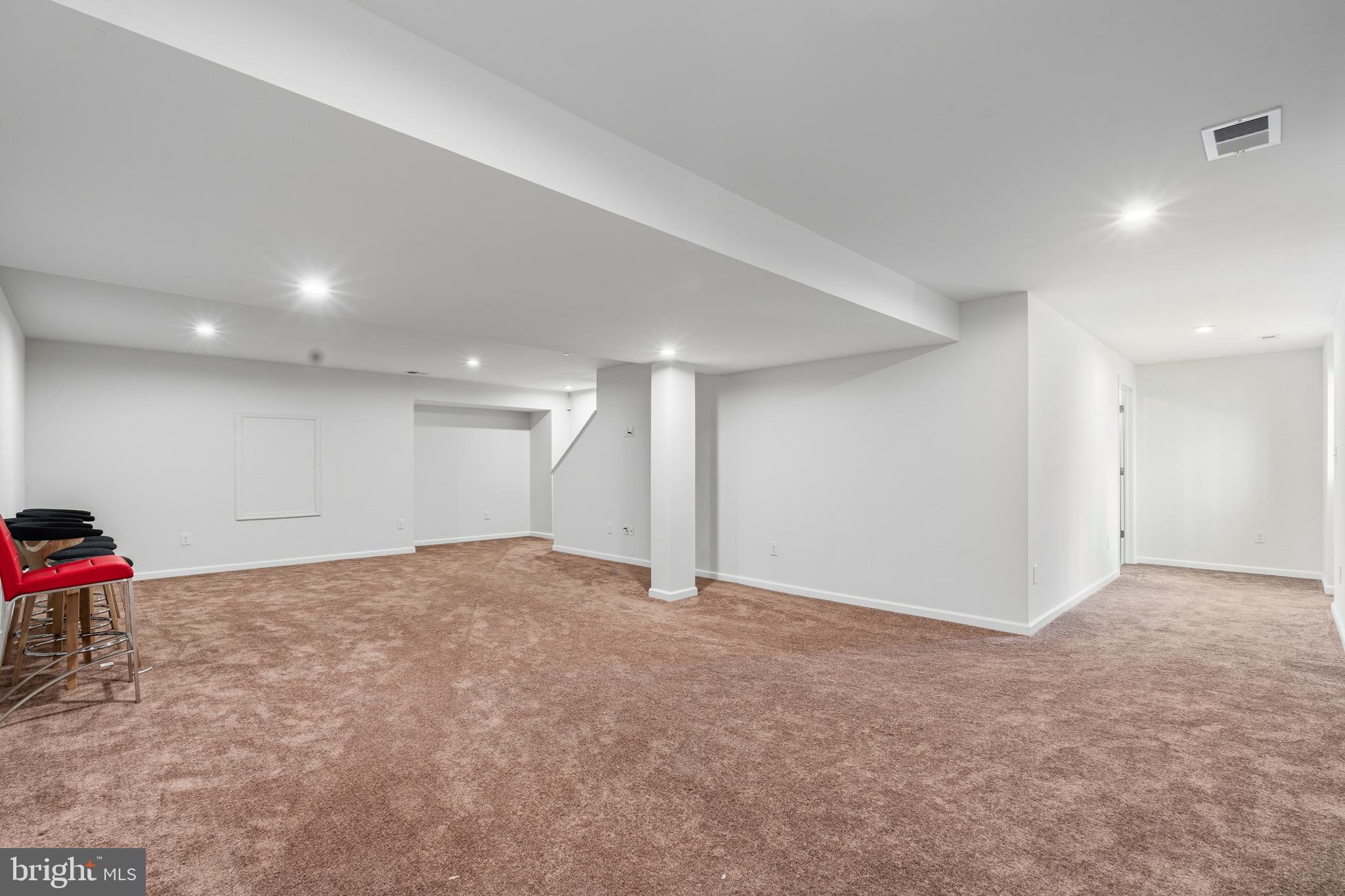 HIDDEN BROOK - Residential