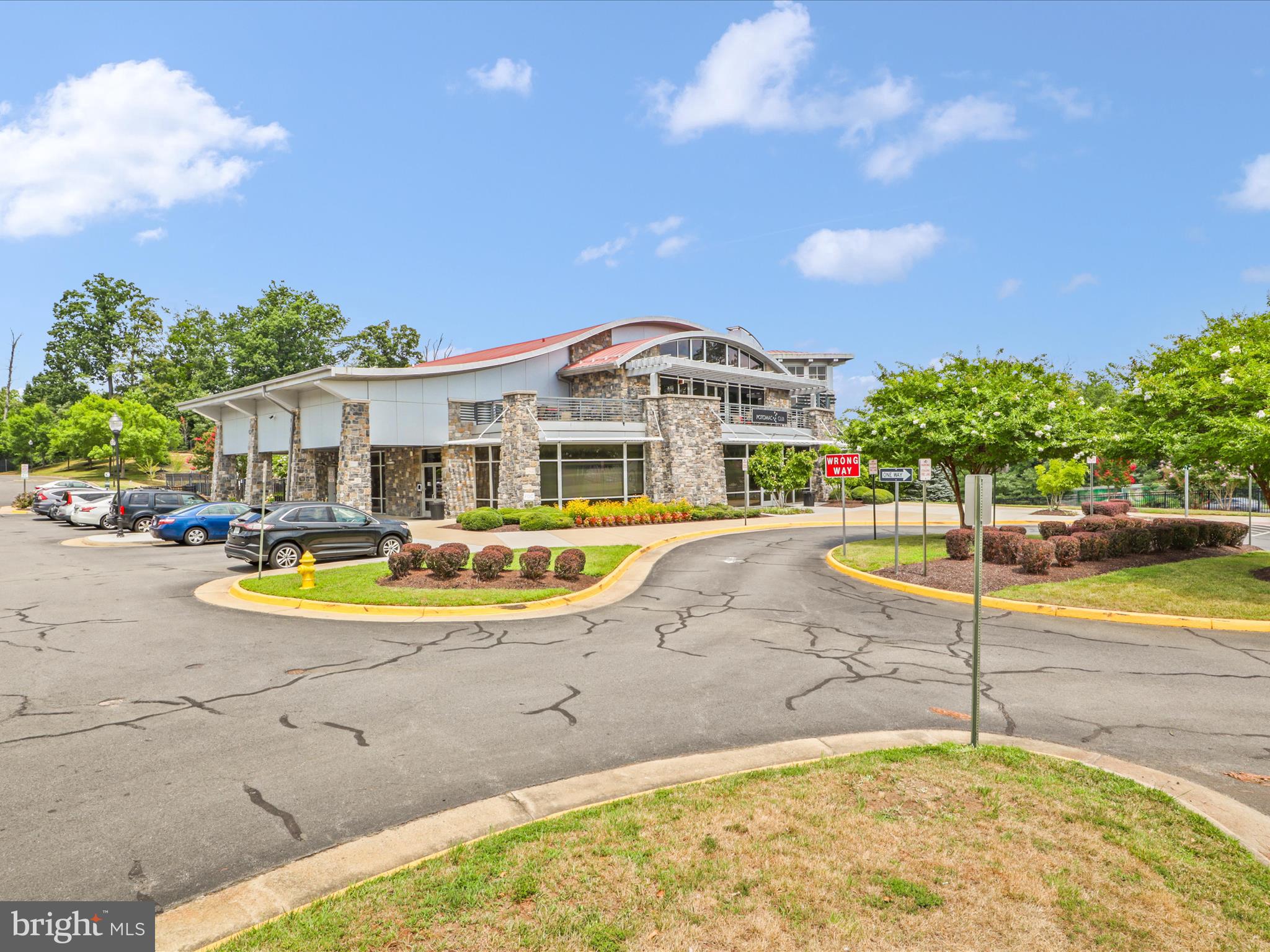 POTOMAC CLUB - Residential