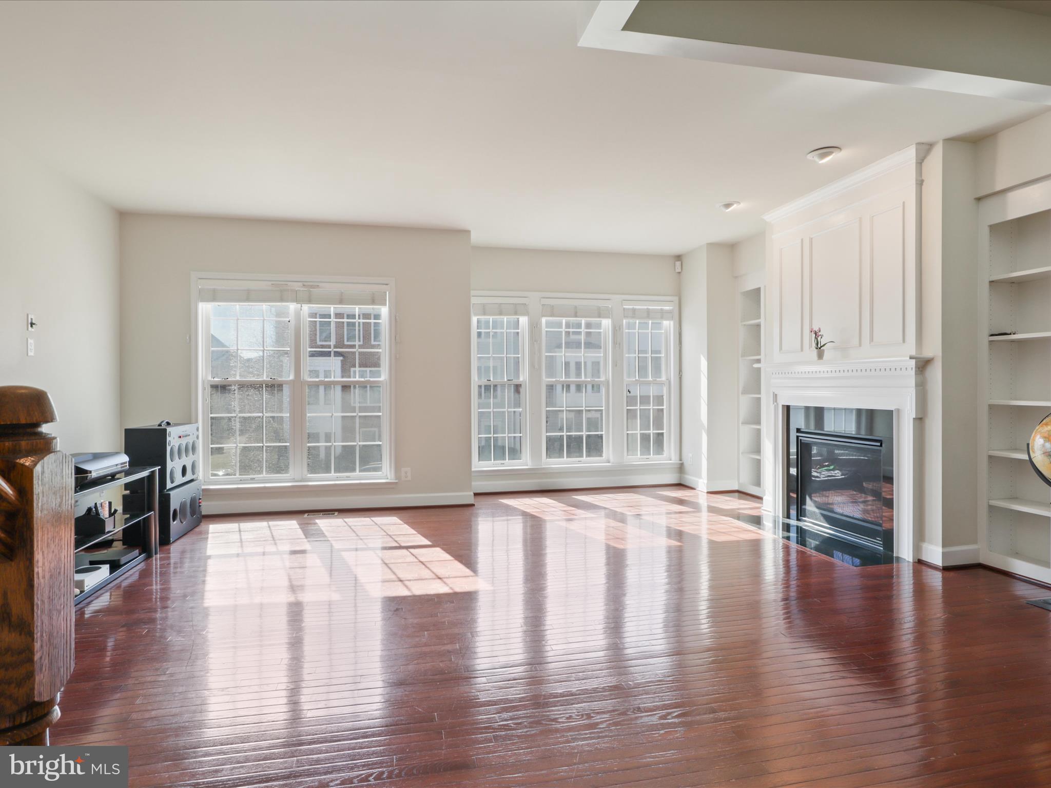 POTOMAC CLUB - Residential