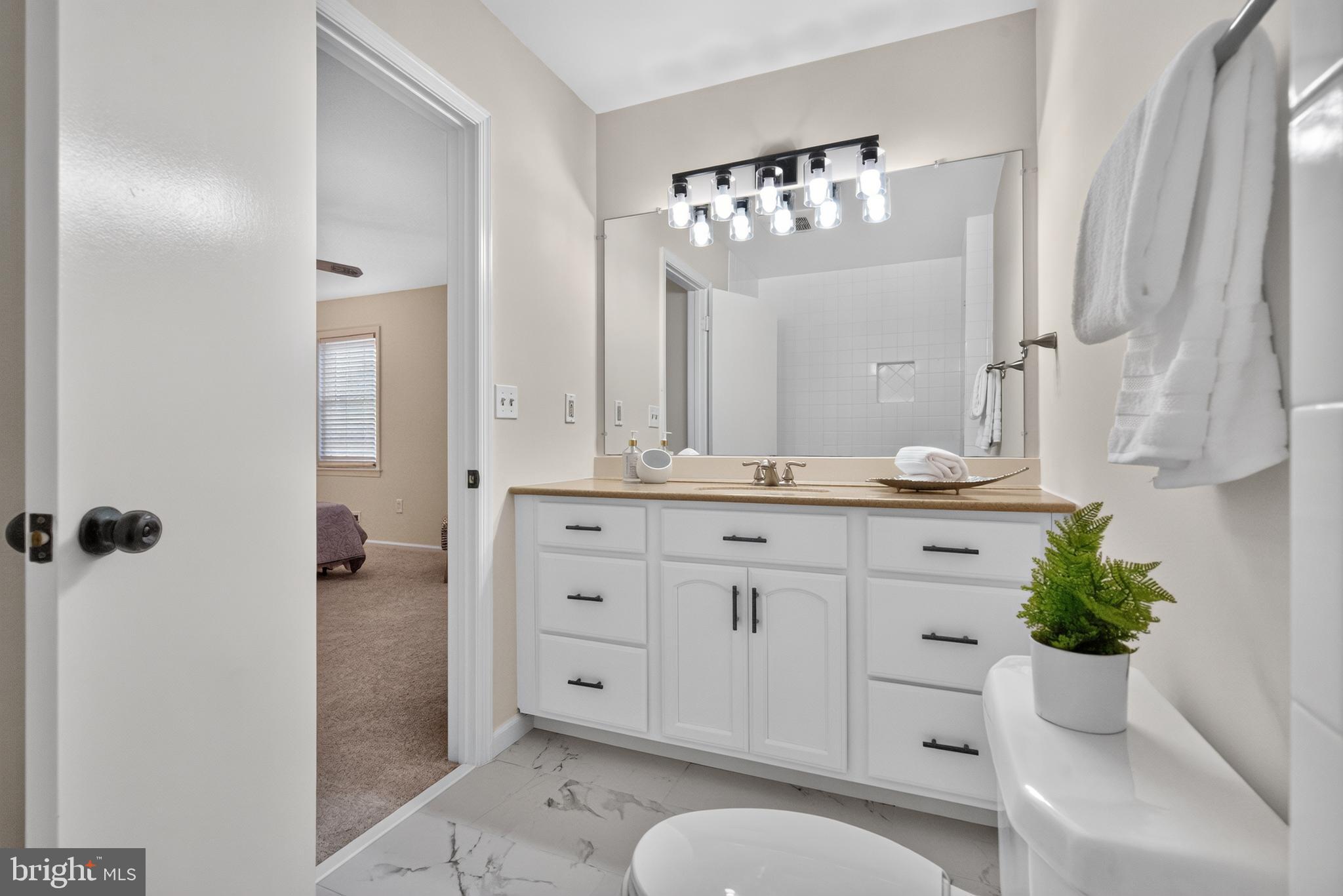 WESTLEIGH - Residential