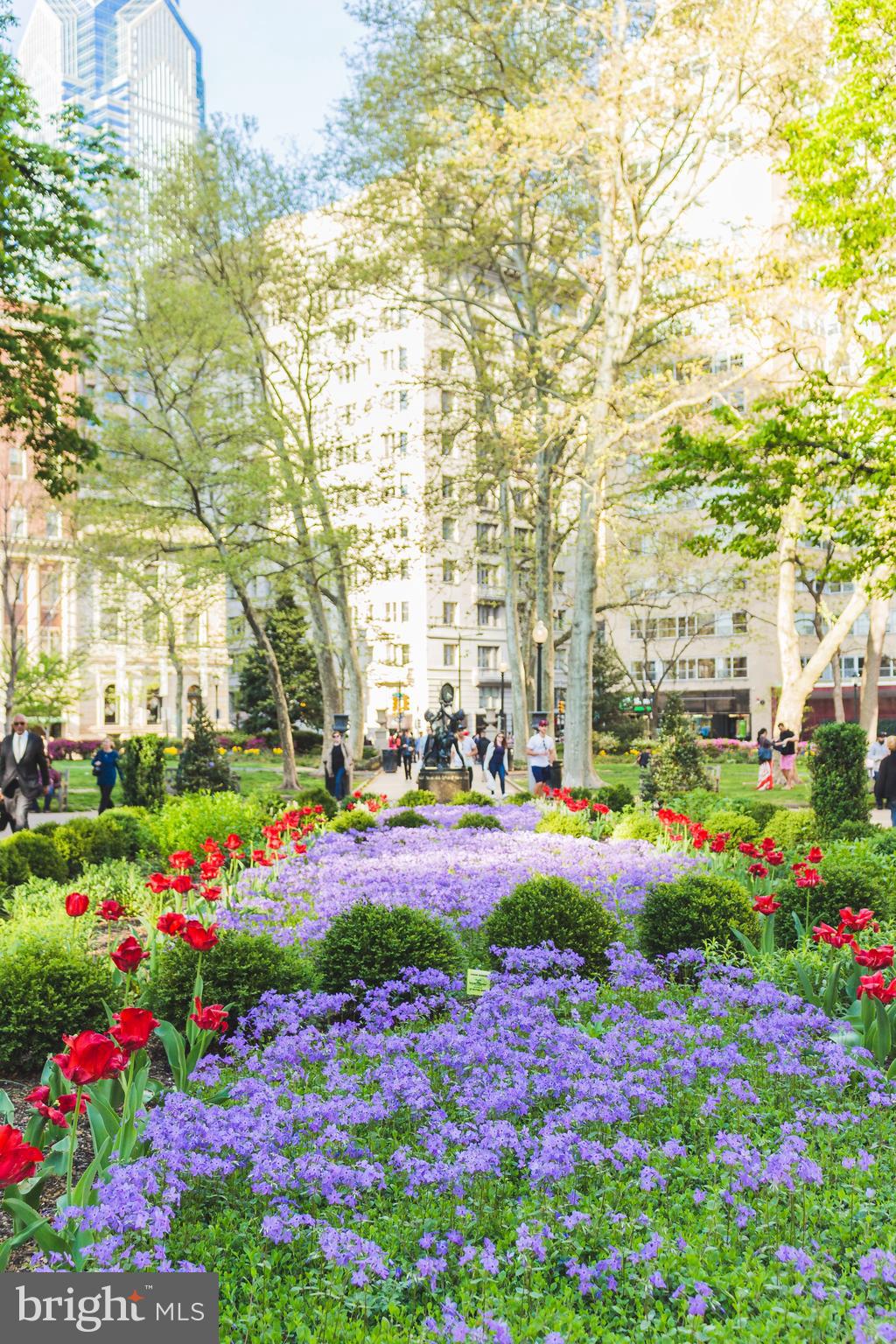 RITTENHOUSE SQUARE - Residential