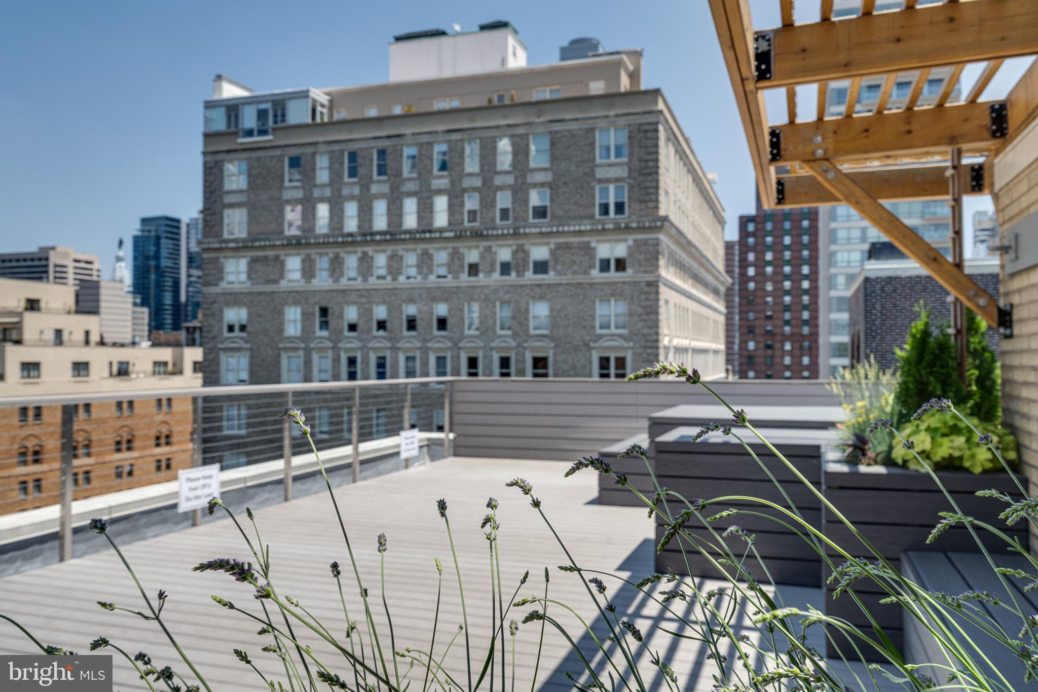 RITTENHOUSE SQUARE - Residential