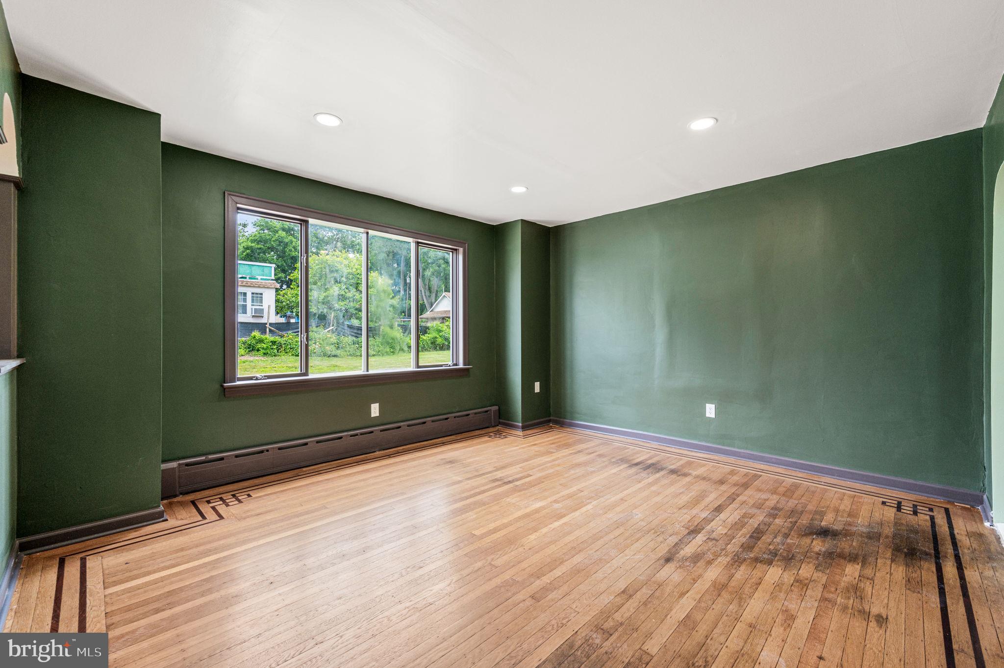 HIGHLAND PARK - Residential