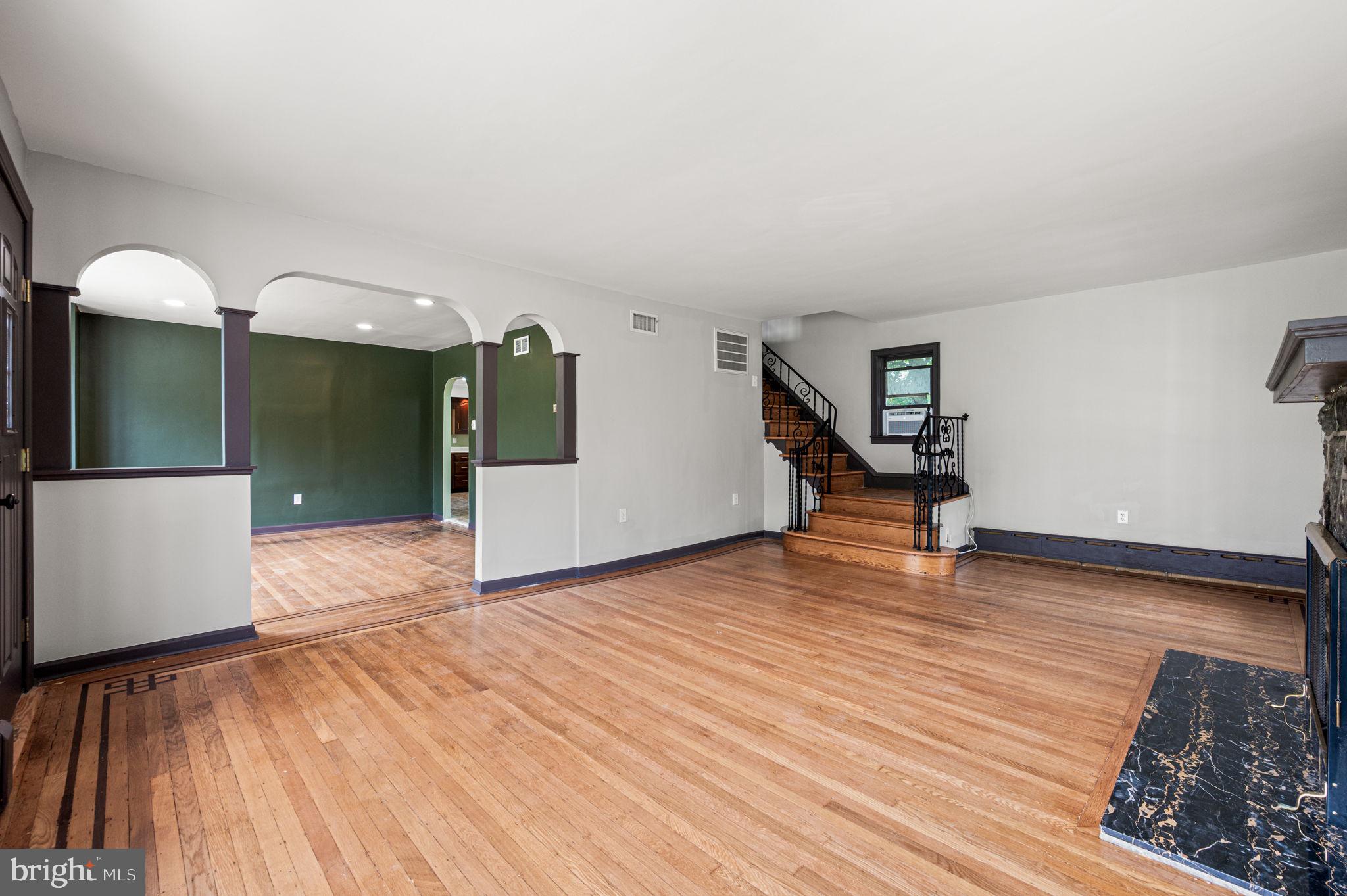 HIGHLAND PARK - Residential