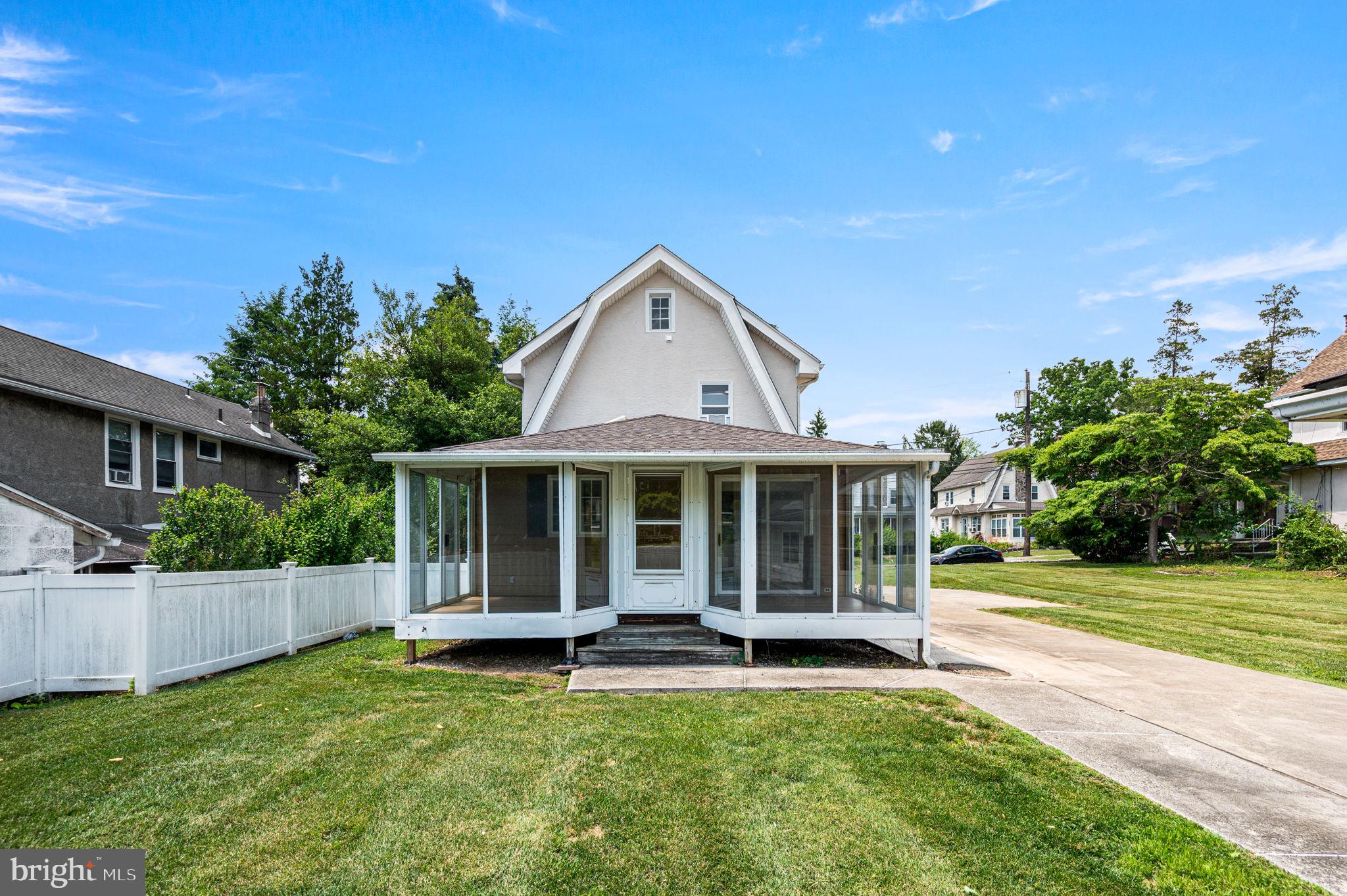 HIGHLAND PARK - Residential