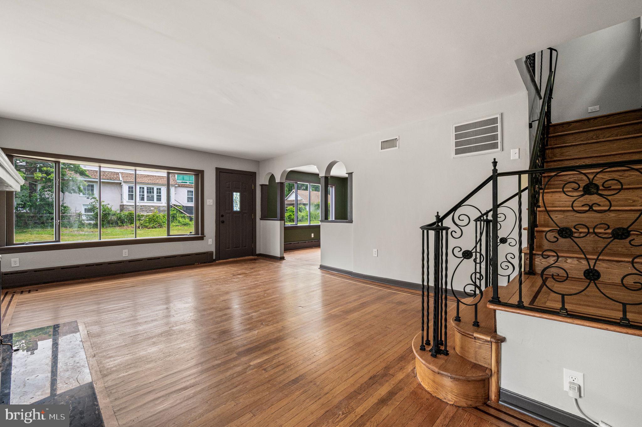 HIGHLAND PARK - Residential