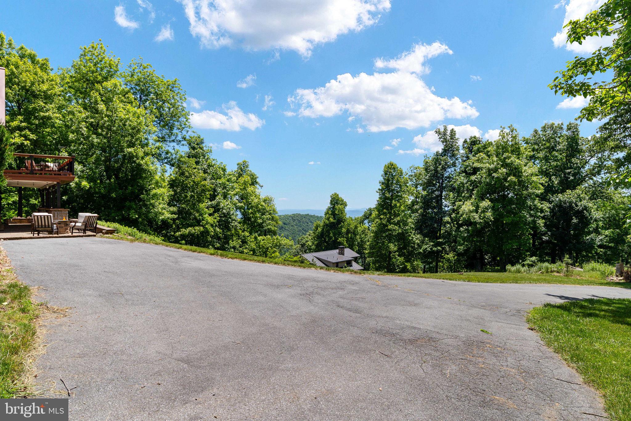 HIGH KNOB - Residential