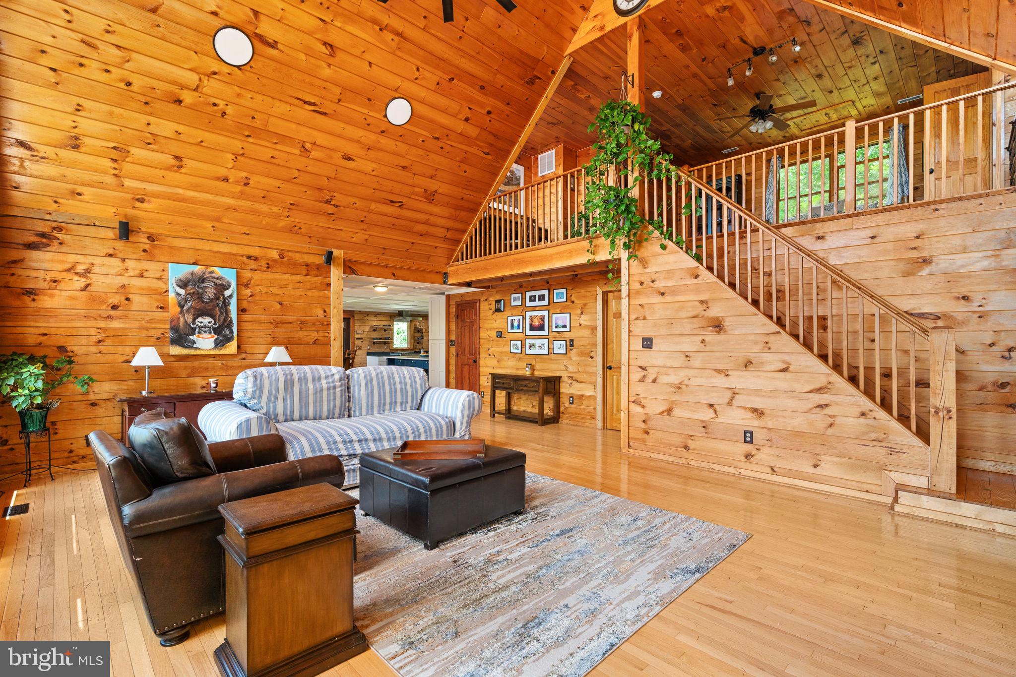 HIGH KNOB - Residential