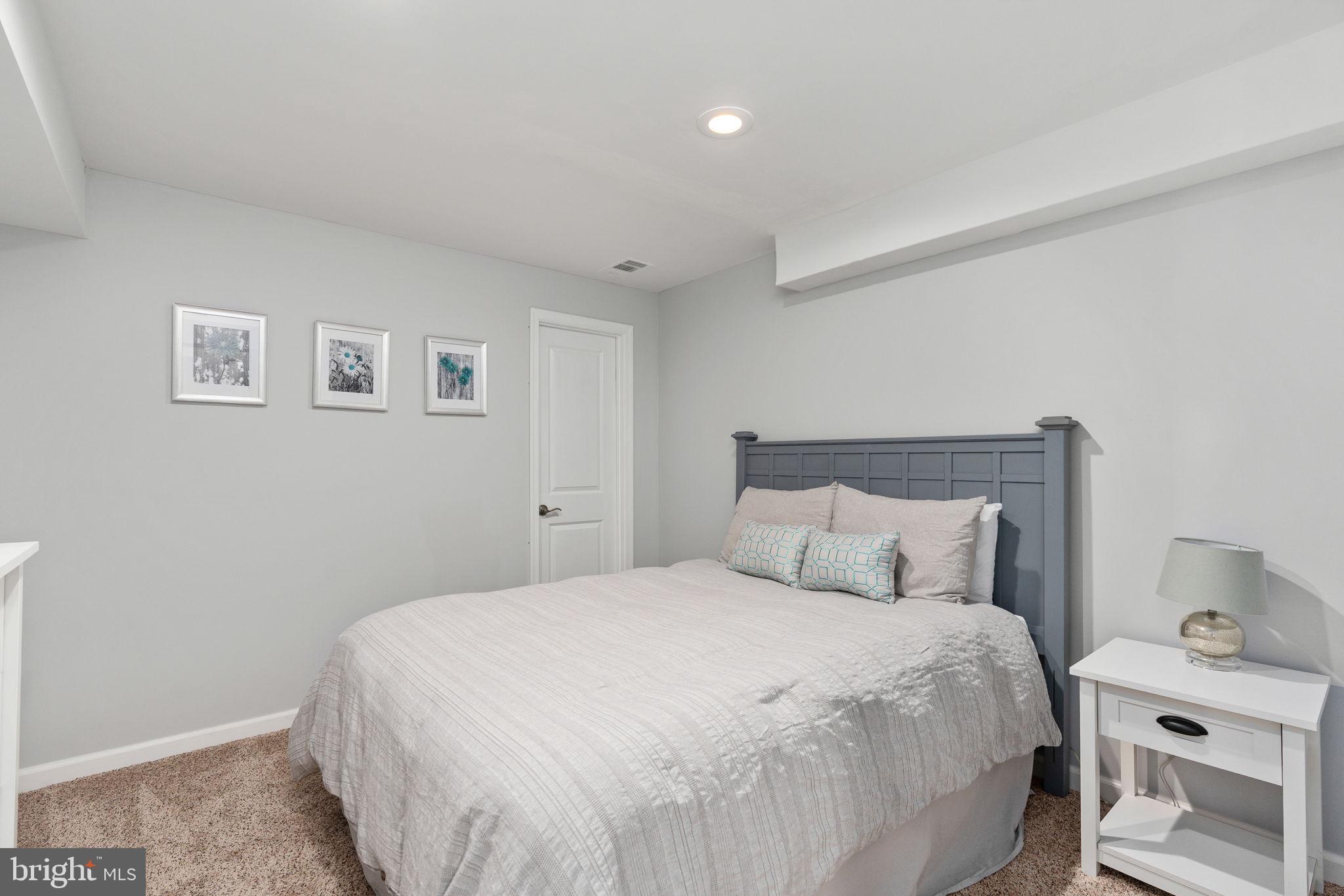 HIGH KNOB - Residential