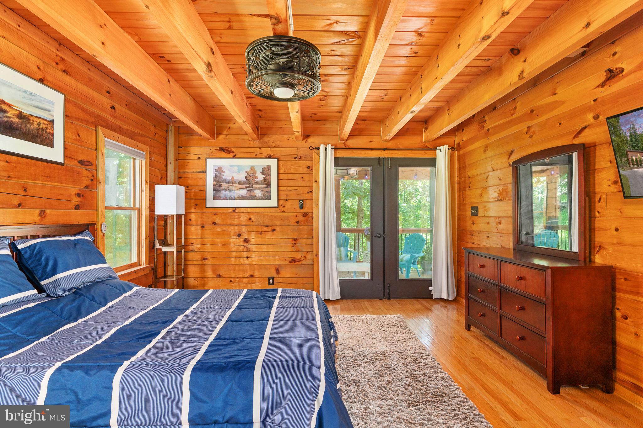 HIGH KNOB - Residential