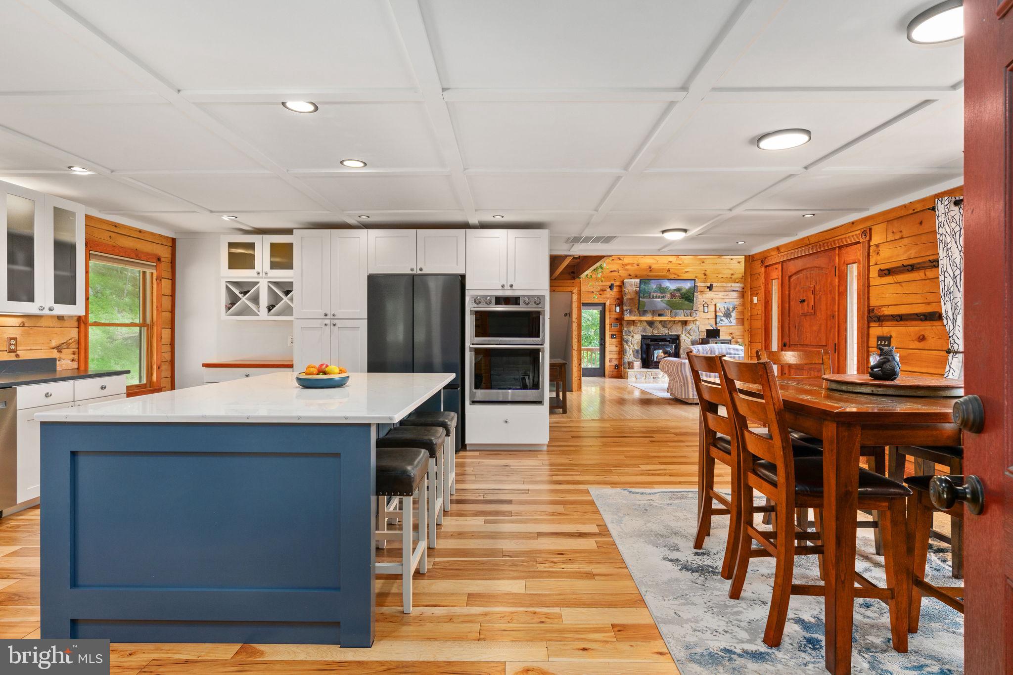 HIGH KNOB - Residential
