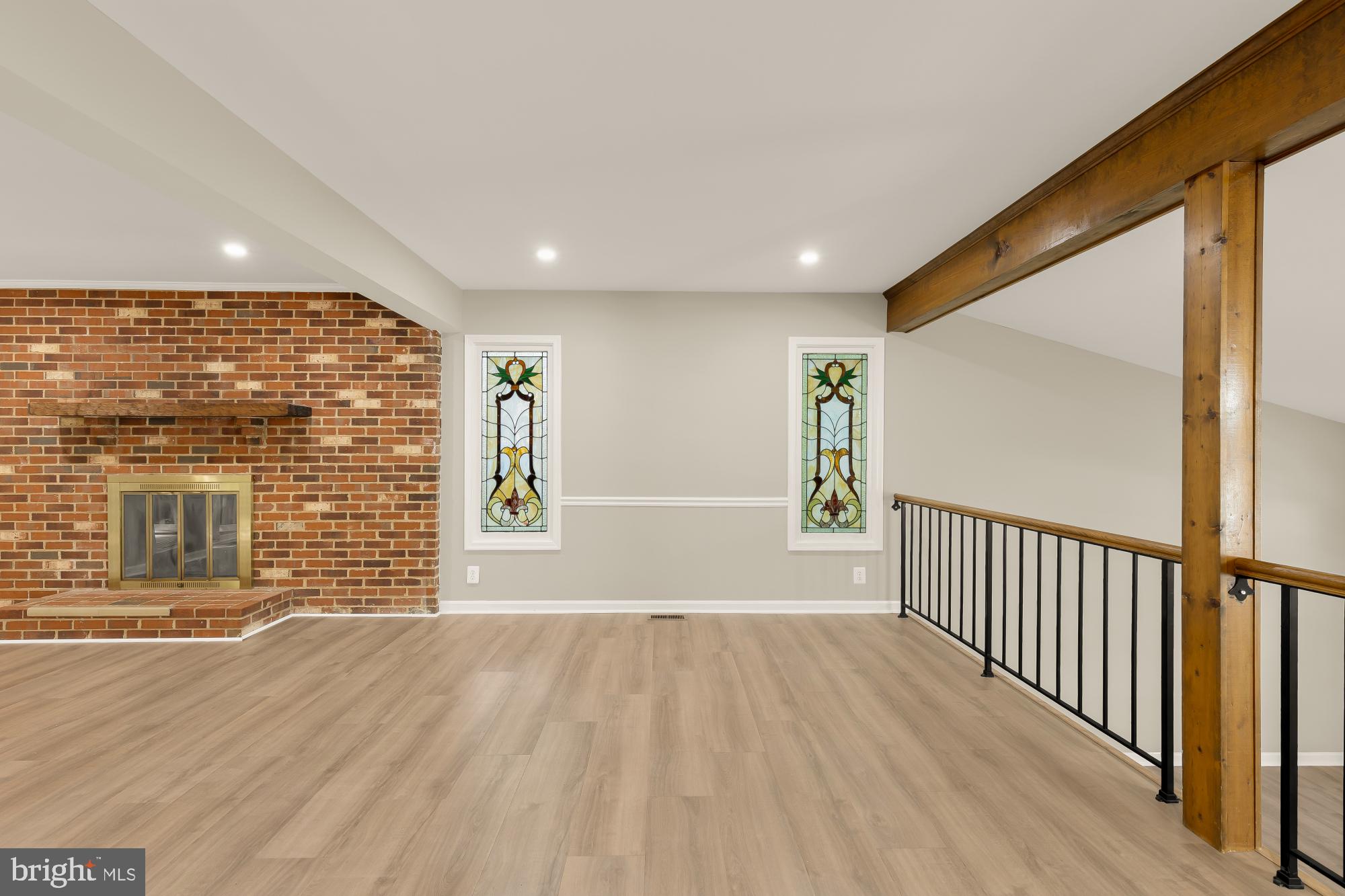 LAKE RIDGE - Residential