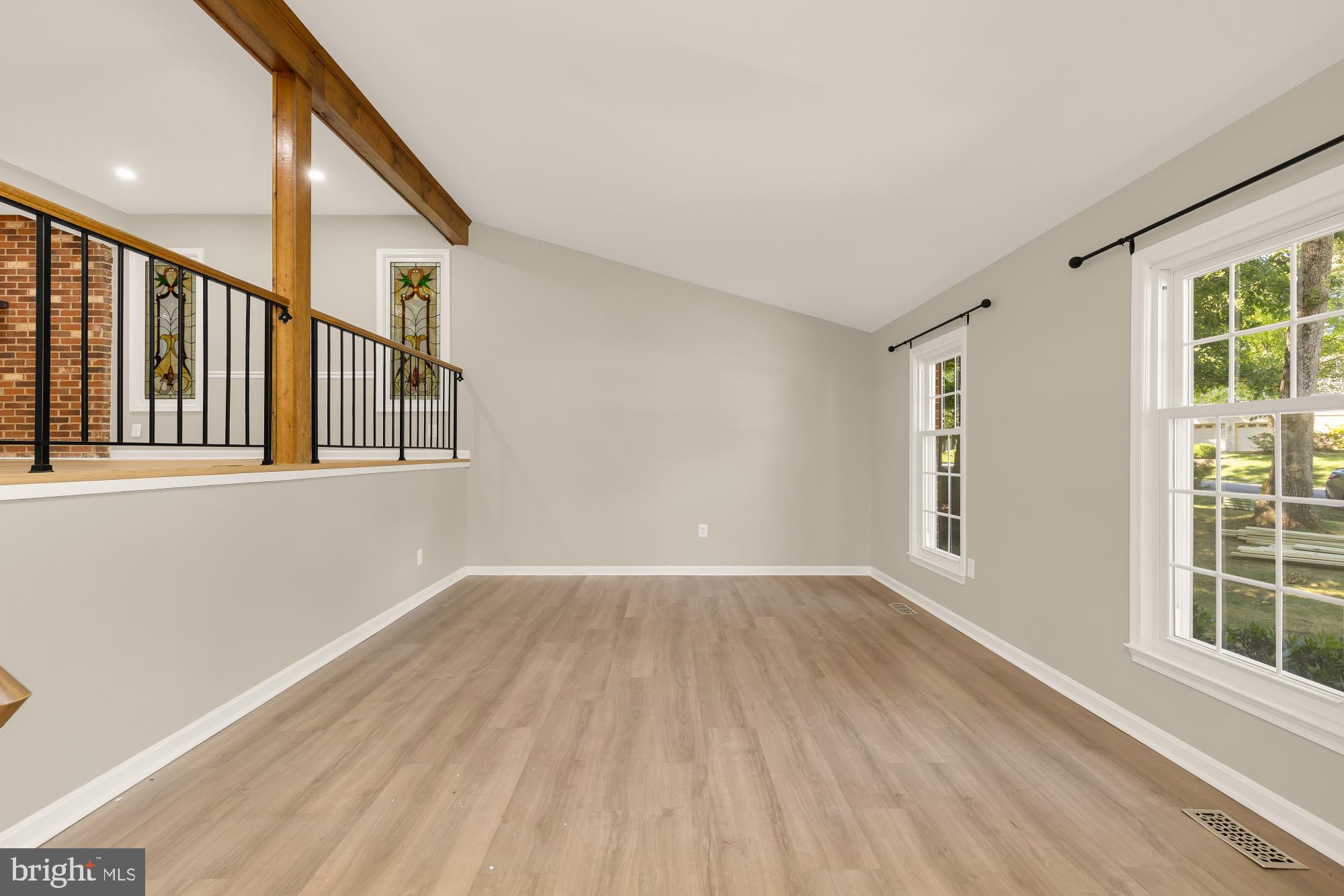 LAKE RIDGE - Residential