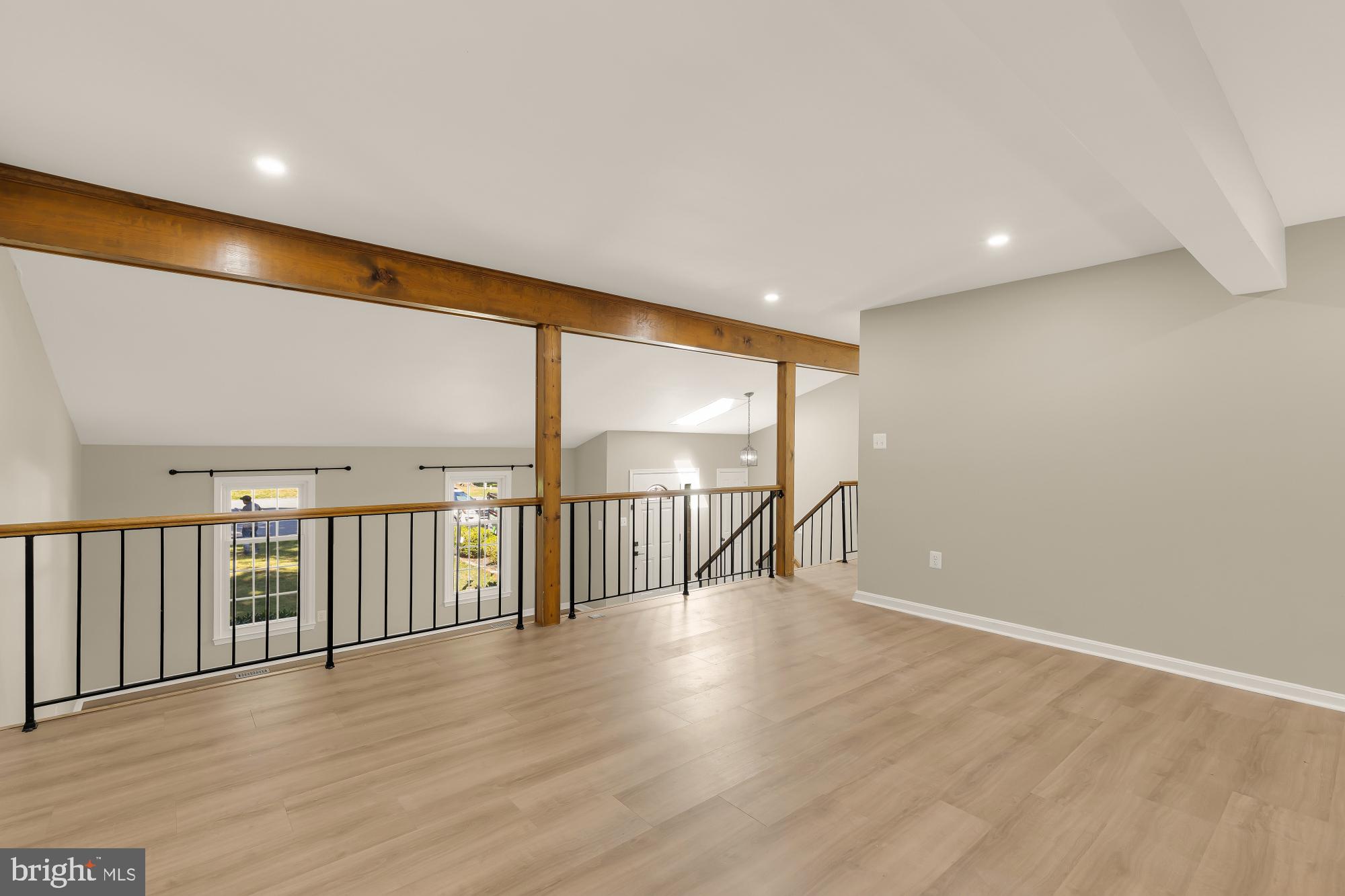 LAKE RIDGE - Residential