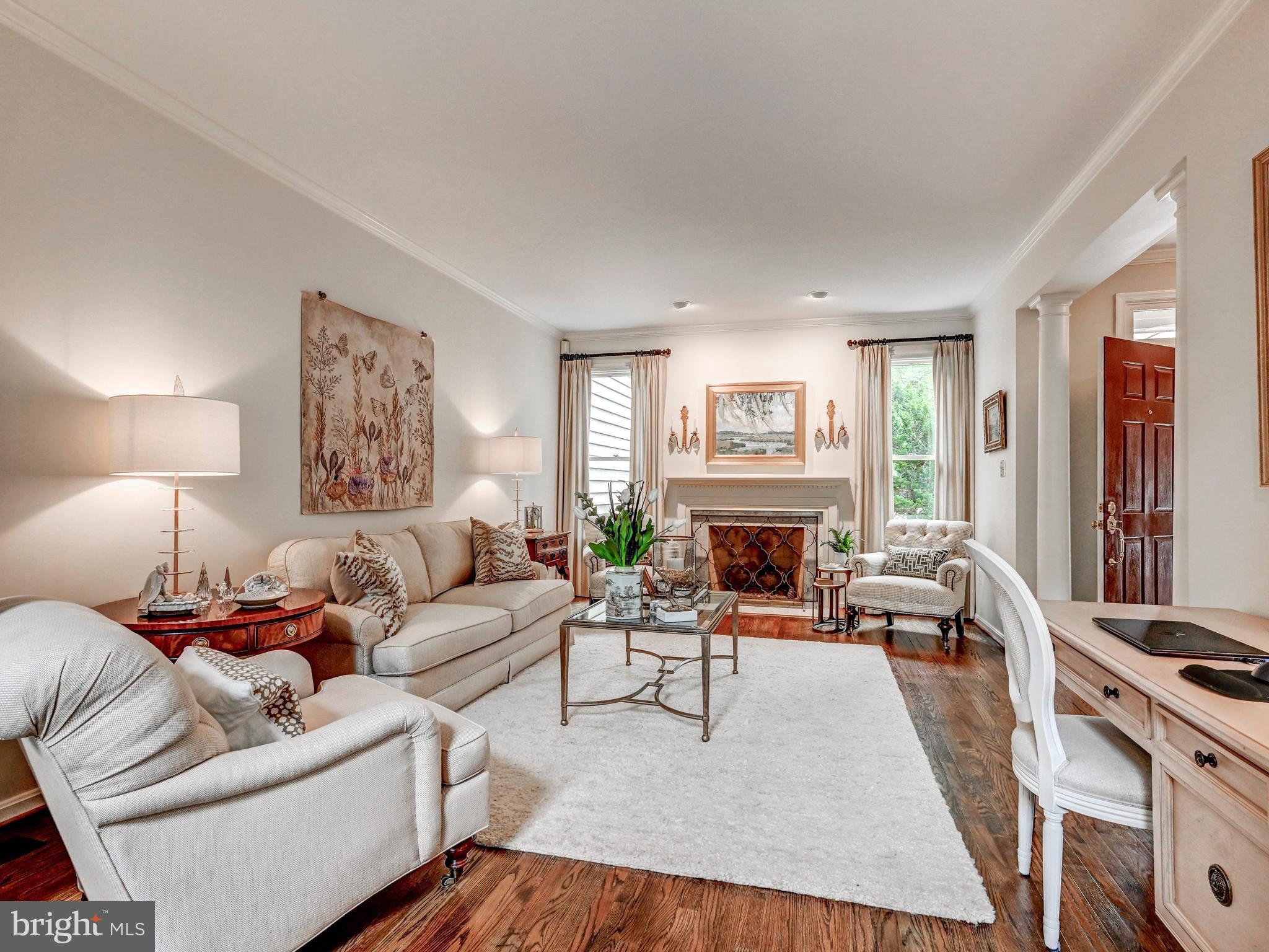 PEBBLE CREEK - Residential