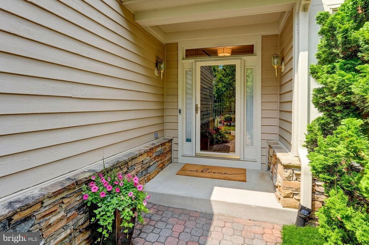 PEBBLE CREEK - Residential