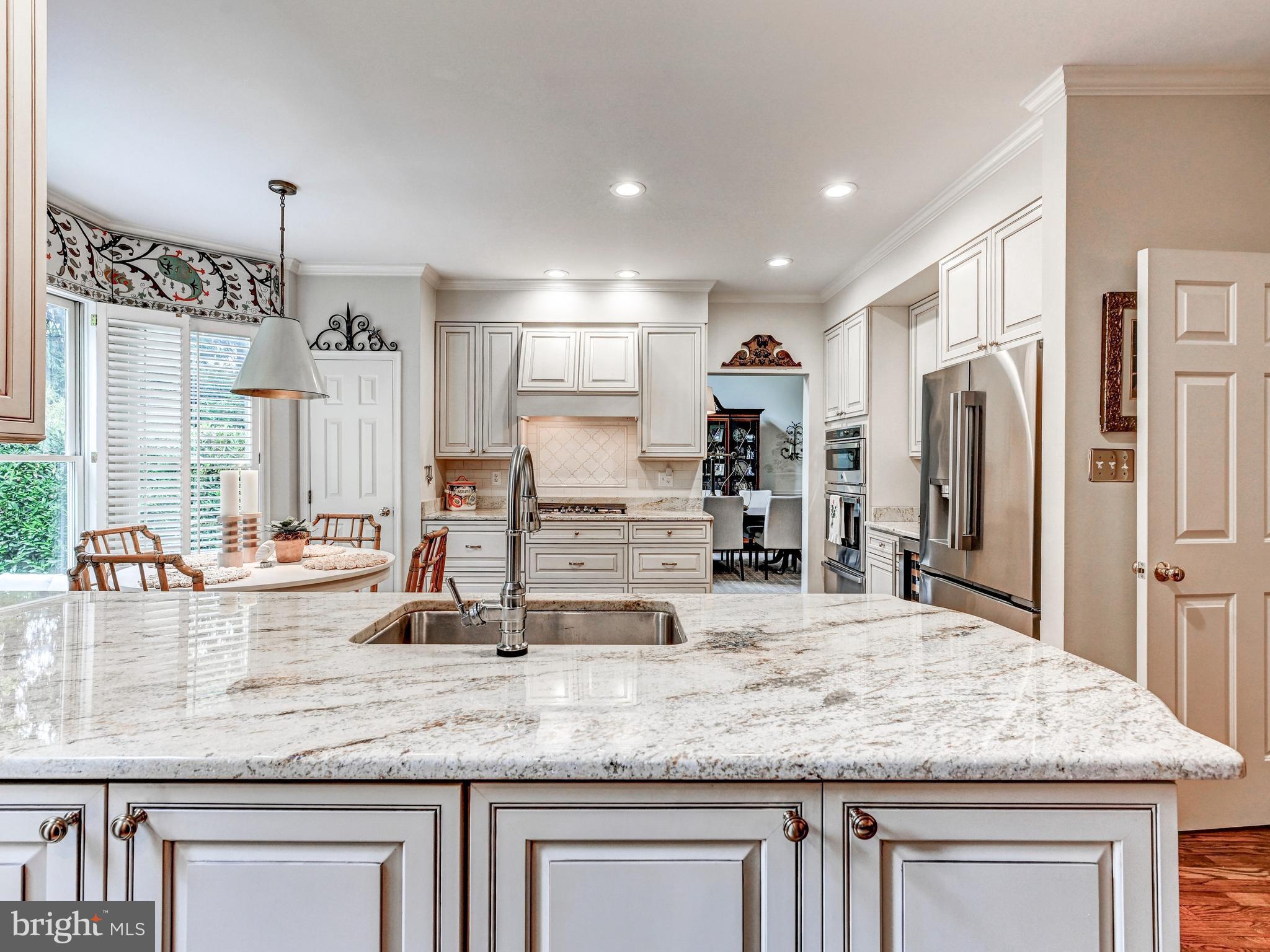 PEBBLE CREEK - Residential