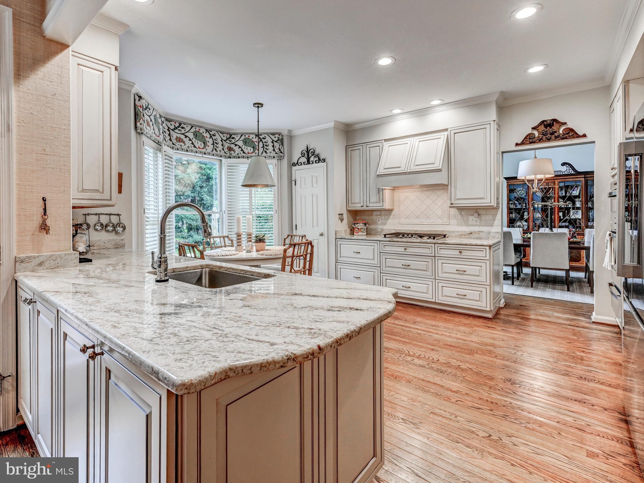 PEBBLE CREEK - Residential