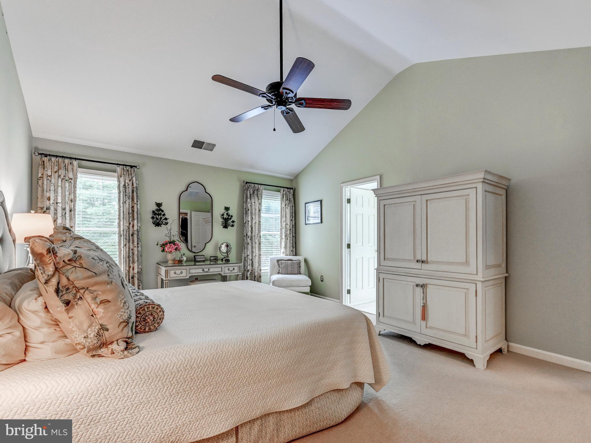 PEBBLE CREEK - Residential