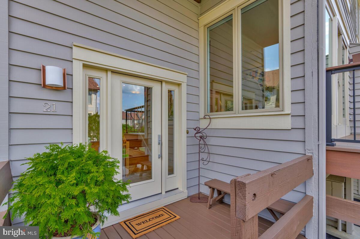 CHESAPEAKE LANDING - Residential