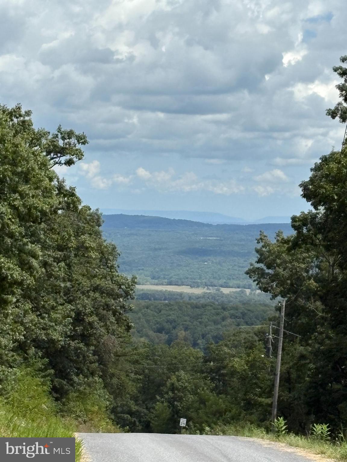 SHAWNEELAND - Land