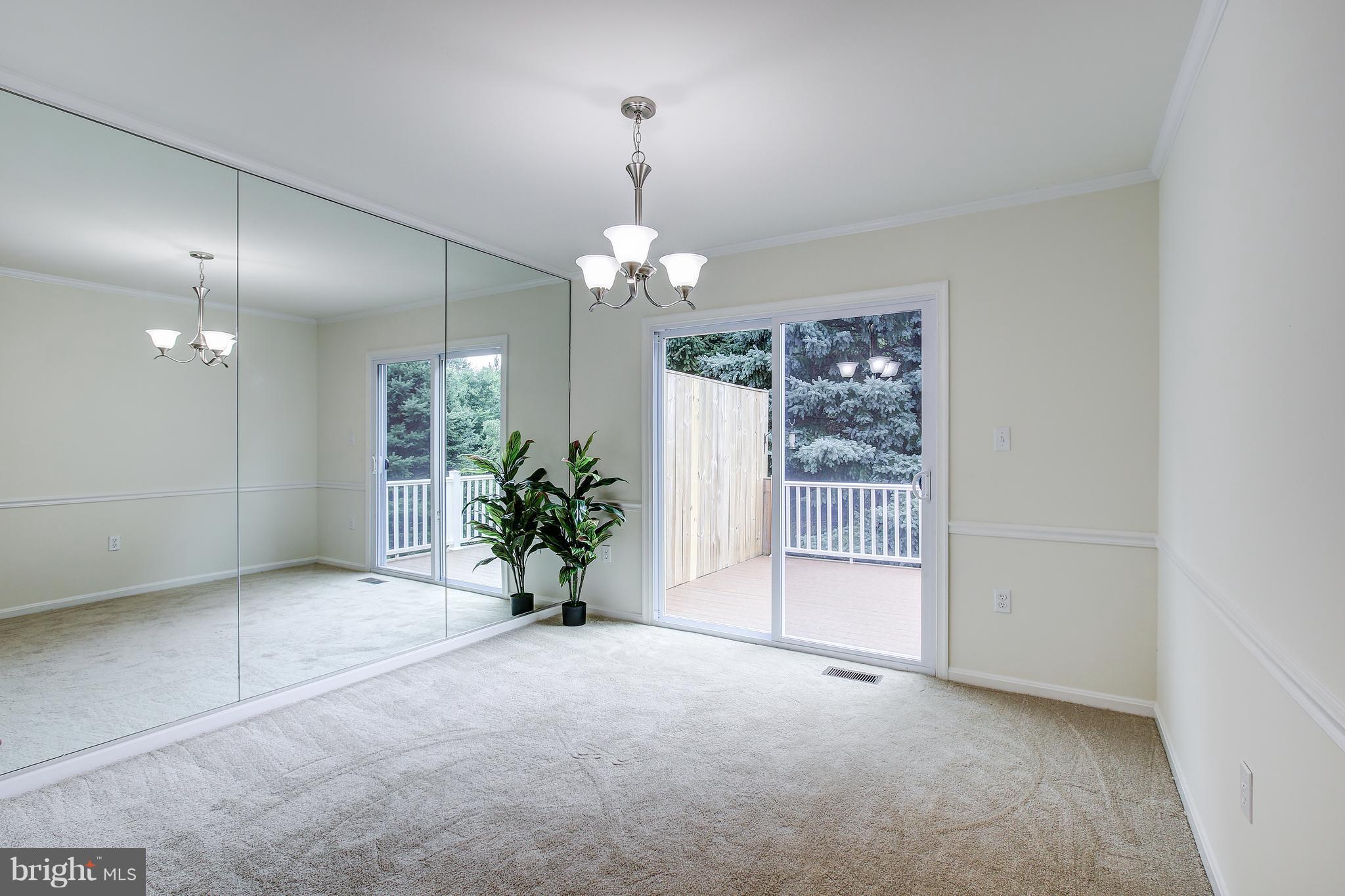 DERWOOD STATION - Residential