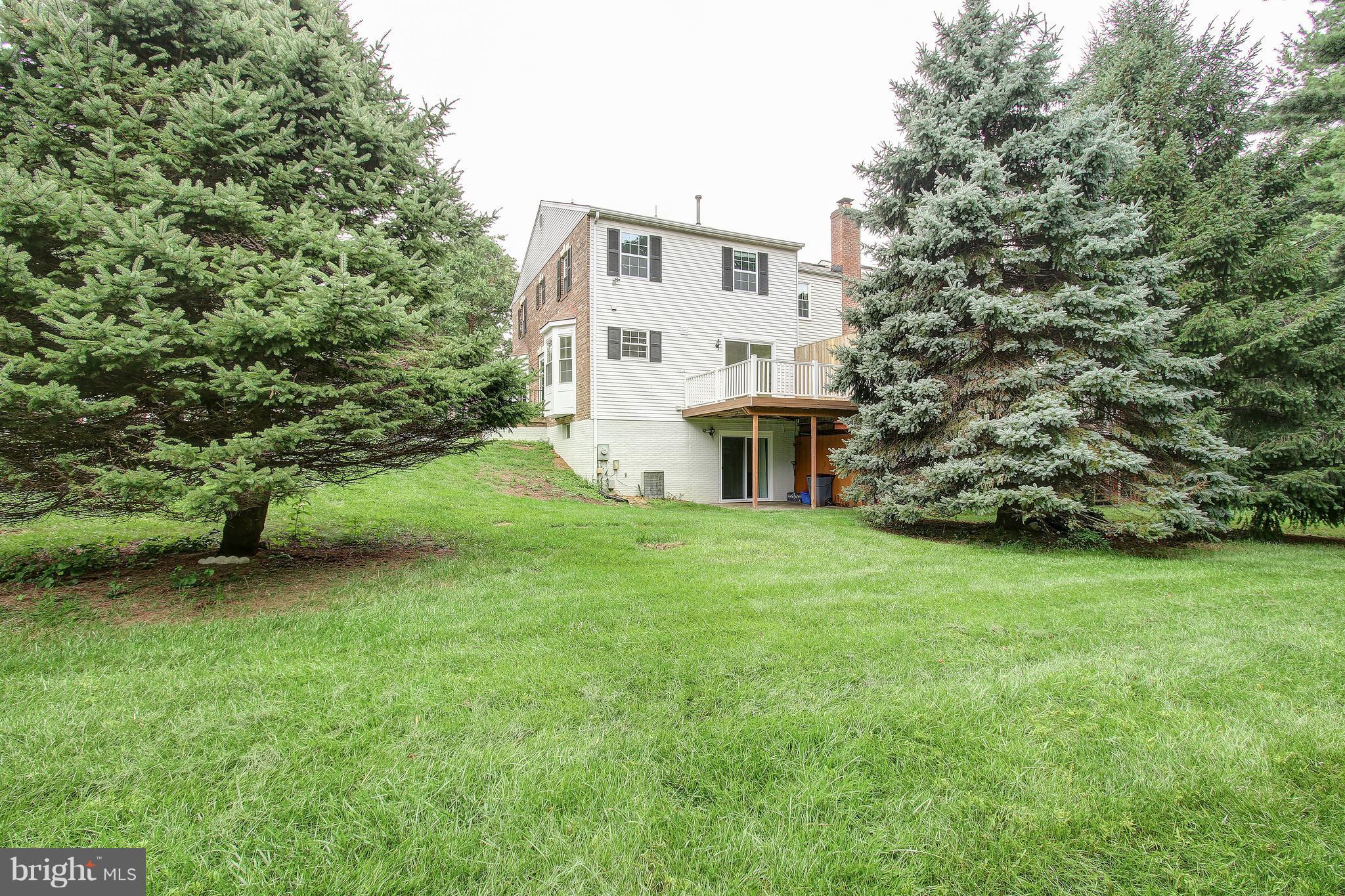 DERWOOD STATION - Residential