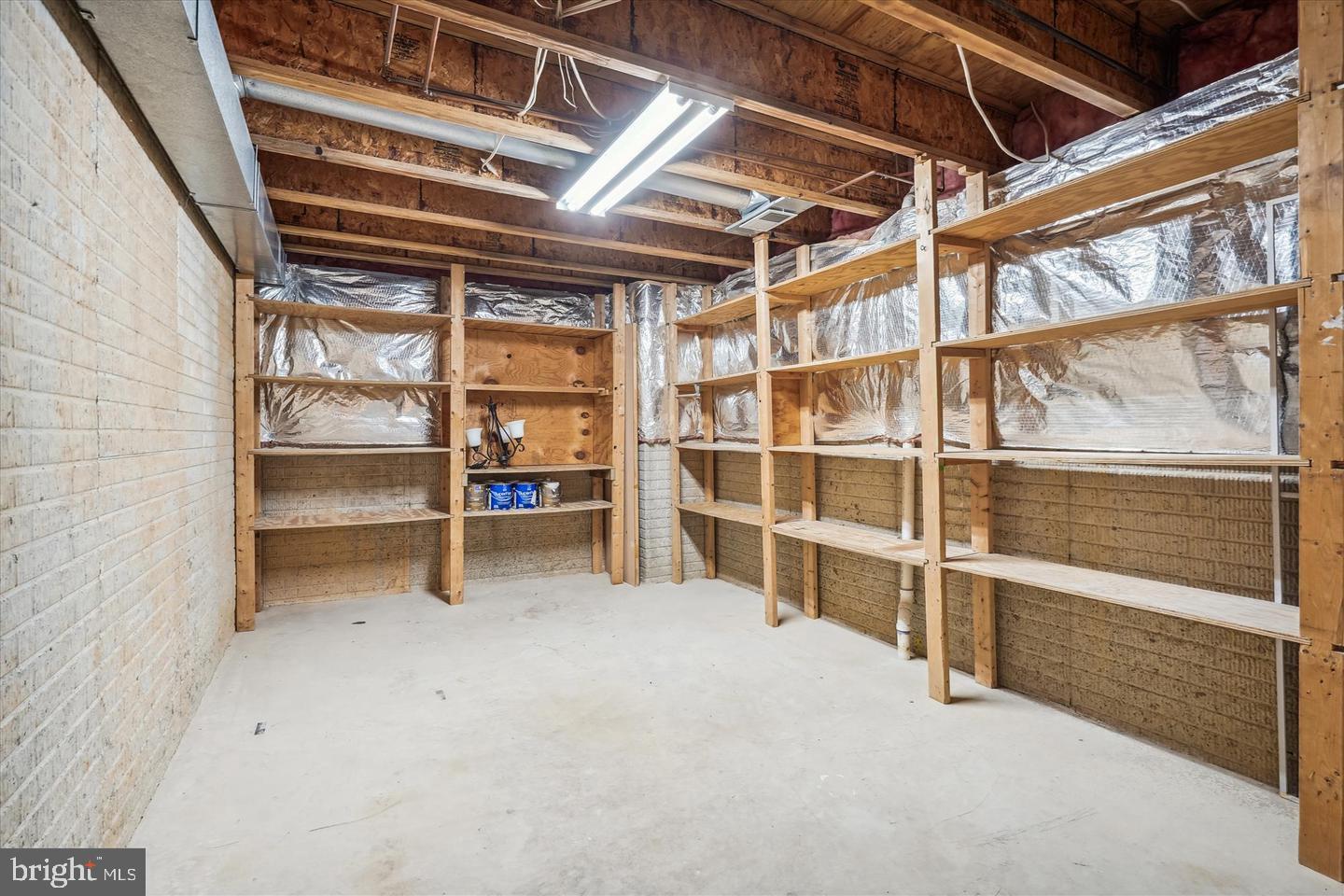 BALDWIN GROVE - Residential Lease