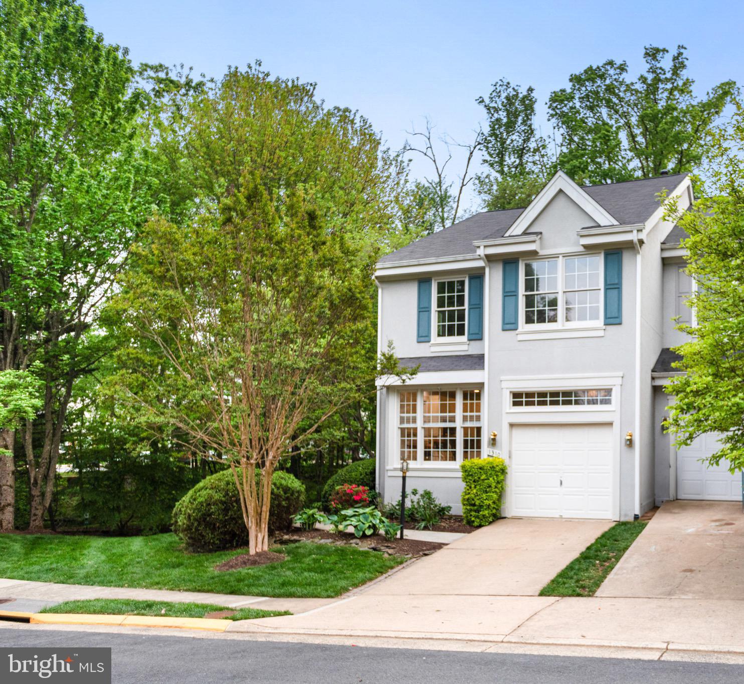 BALDWIN GROVE - Residential Lease