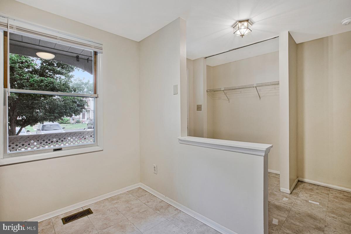 CHESTERFIELD - Residential